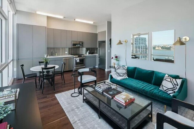 Building Photo - 1 bedroom in New York NY 10001