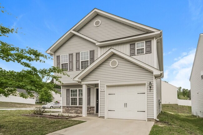 Building Photo - 2016 Boulder Ct