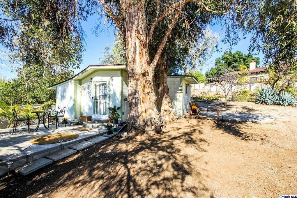 3875 Lirio Ln, La Crescenta, CA 91214 House for Rent in La Crescenta