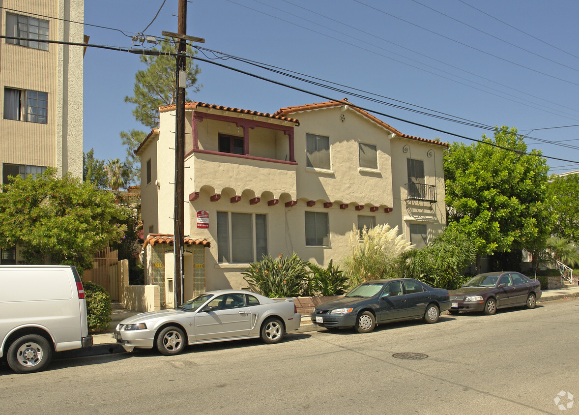 Primary Photo - 1327-1329 N Vista St