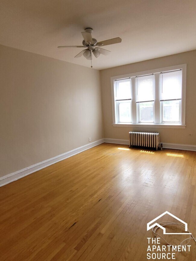 Foto del edificio - 1145 W Morse Ave