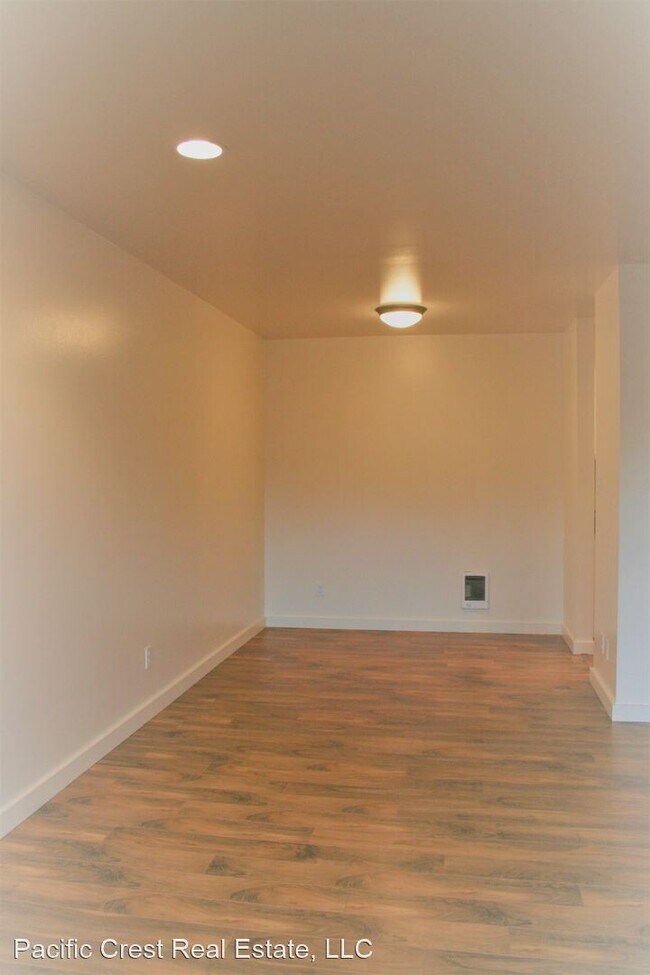 Foto del edificio - 1928 43rd Ave E