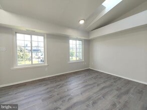 Building Photo - 1724 Nathaniel Dr