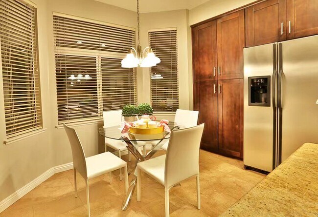 Foto del edificio - 2292 Black Pine Rd