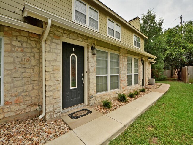 Building Photo - 1501 Allen Rd