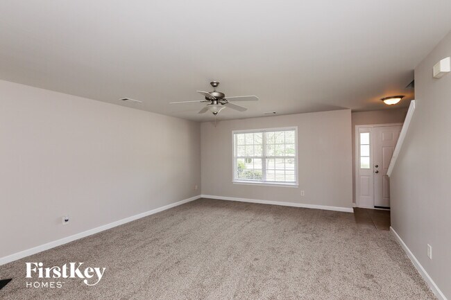 Foto del edificio - 2922 Blueberry Dr