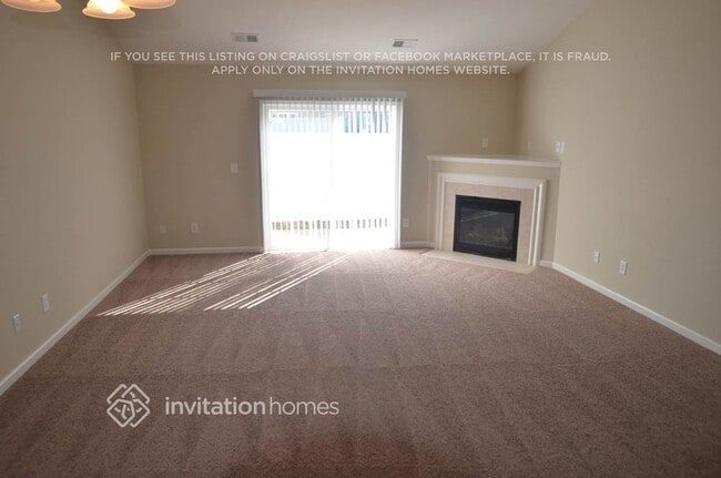 Building Photo - 3935 Creekside Ct