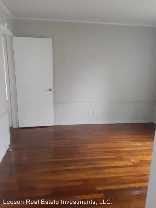 Foto del edificio - 3 br, 1 bath House - 2747 Lakehurst Ave.