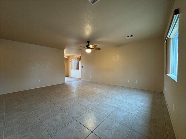 Building Photo - 1651 Segovia Way