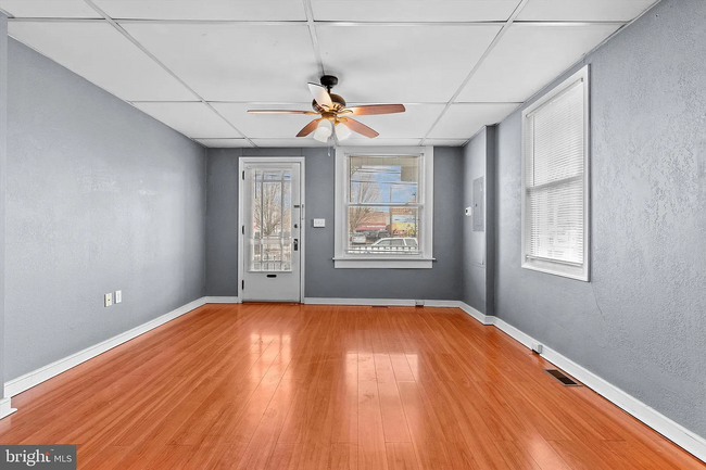 apt 1 - living room - 1336 Susquehanna St