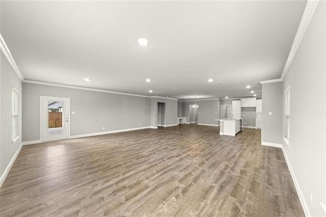 Building Photo - 304 Community Dr