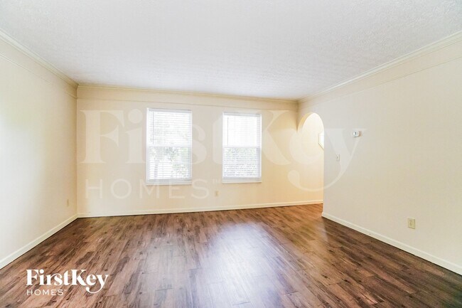 Foto del edificio - 784 Middlebury Way