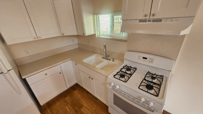 Building Photo - 437 Altair Pl