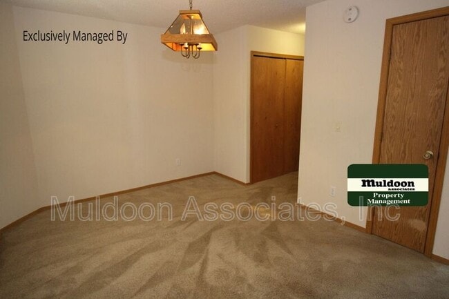 Photo - 2048 Palm Dr Townhome