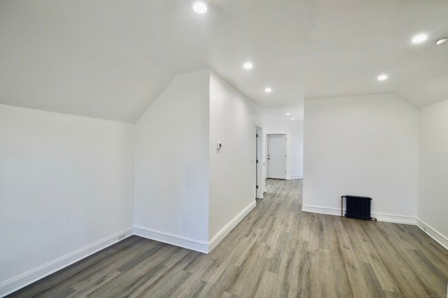 Foto del edificio - 161 Deacon St