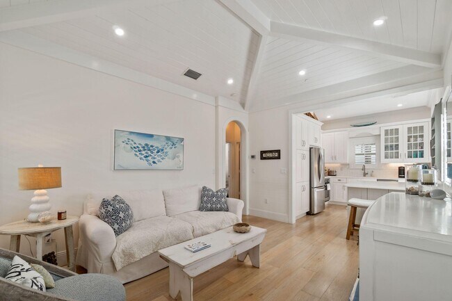 Foto del edificio - 2225 S Ocean Blvd