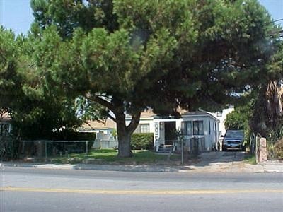 Primary Photo - 420 4th St