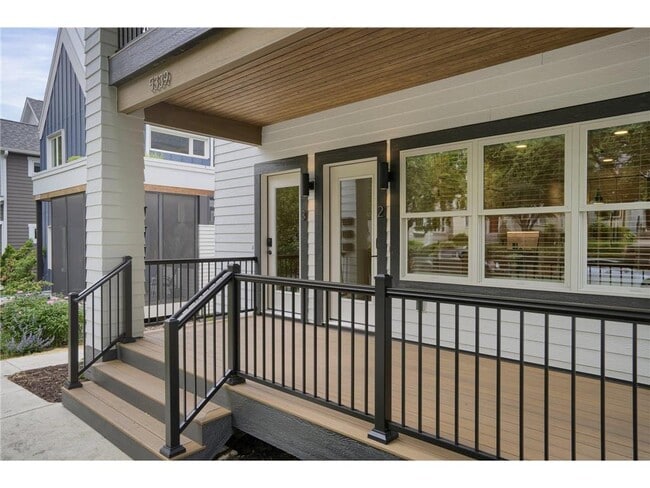 Building Photo - 5337 Drew Ave S