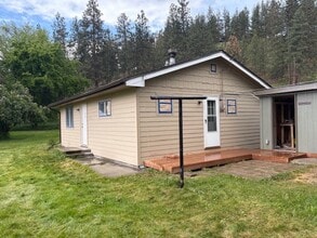 Building Photo - 5835 U.S. Hwy 93 S