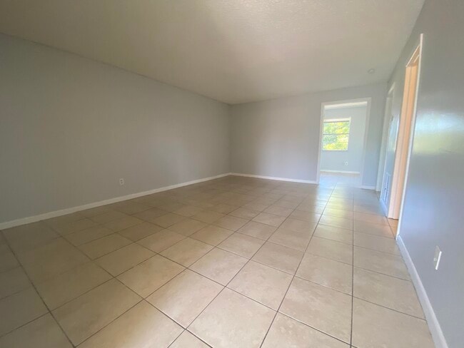 Foto del edificio - 3206 Louisiana Ave