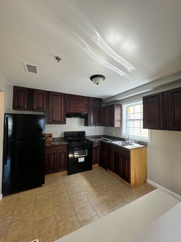 1884 JFK Blvd 3 - 1880 John F Kennedy Blvd