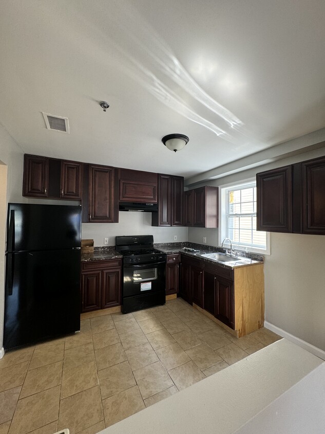1884 JFK Blvd 3 - 1880 John F Kennedy Blvd