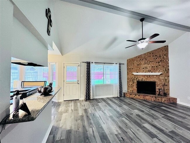 Building Photo - 3934 Thistlewood Dr