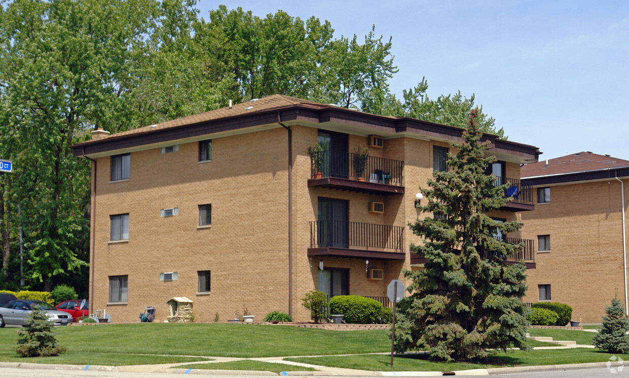 Foto principal - Wildwood Court Apartments