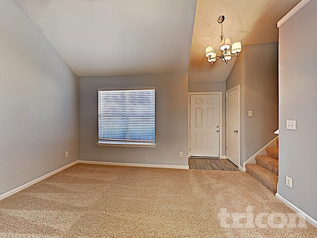 Building Photo - 216 Ernestine Way