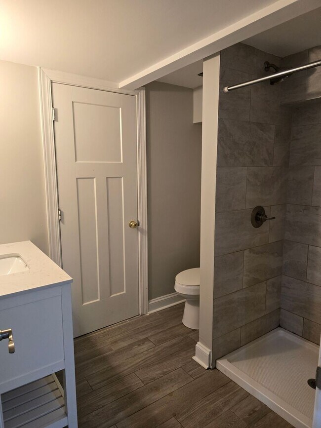 Building Photo - Studio with 1 bath in duplex