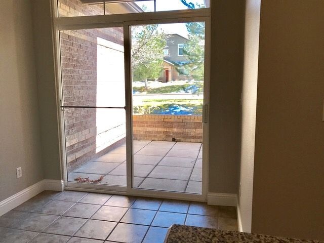 Building Photo - 6500 Silver Mesa Dr