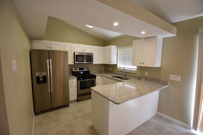 Building Photo - 2785 Tusket Ave