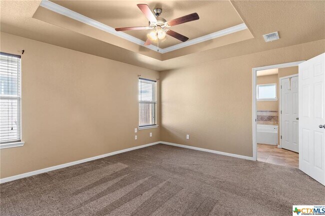 Building Photo - 206 Boxer St