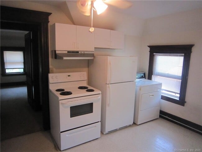 Building Photo - 34 Harborside Dr