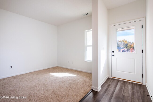 Foto del edificio - 10029 Windcrest Farms Ln