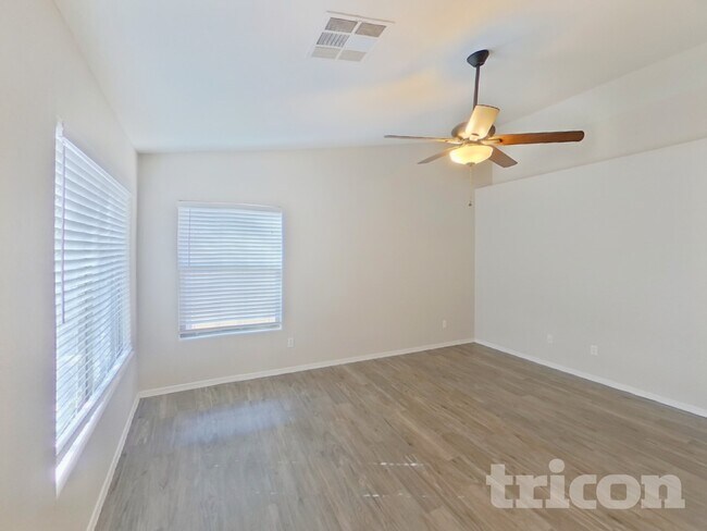 Foto del edificio - 3194 W Tanner Ranch Rd