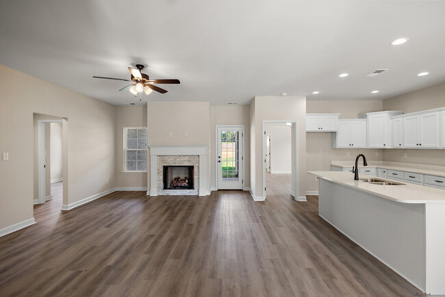 Foto del edificio - 6202 Clover CourtLong Branch Lot 40