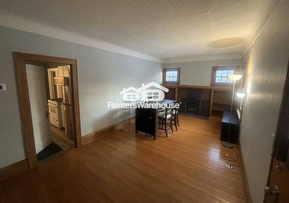 Foto del edificio - 3857 Pillsbury Ave