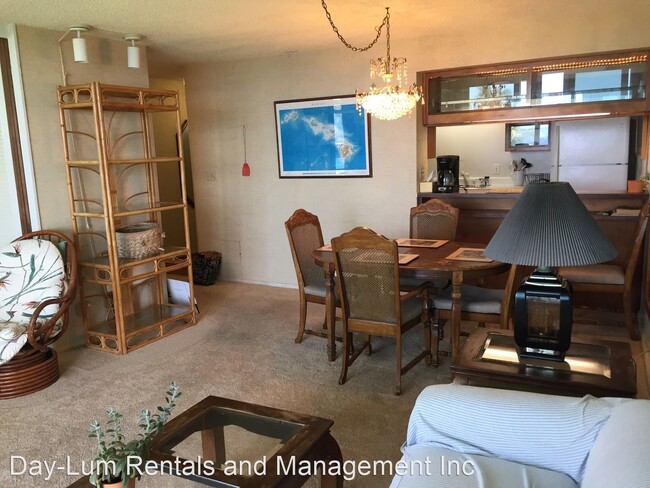 Building Photo - 2 br, 2 bath House - 2405 Kalanianaole Ave...