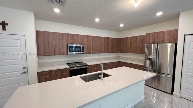 Foto del edificio - 4738 NW 83rd Path