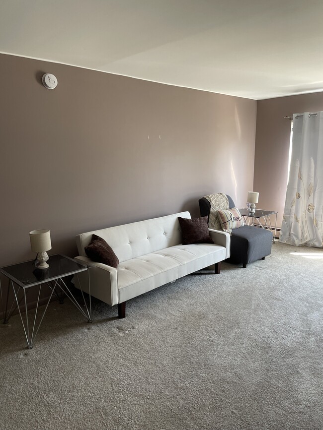 Foto del edificio - 21426 Beaconsfield St