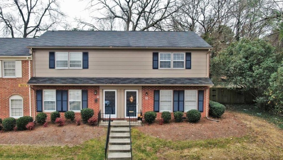 Foto principal - 1825 Johnson St
