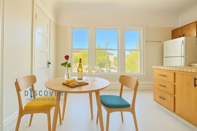 Building Photo - 2318 Durant Ave