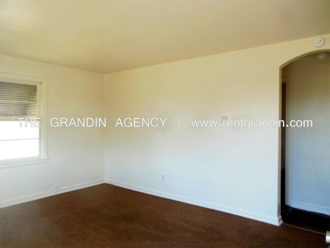 Building Photo - 1529 Gilmer Ave NW