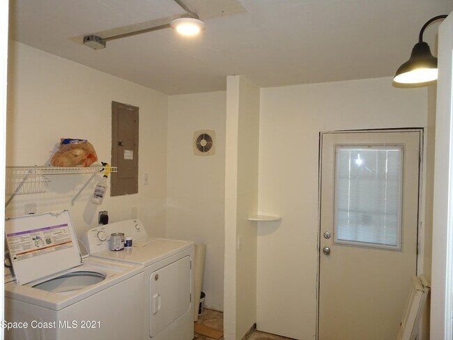 Foto del edificio - 901 Fairhaven St NE
