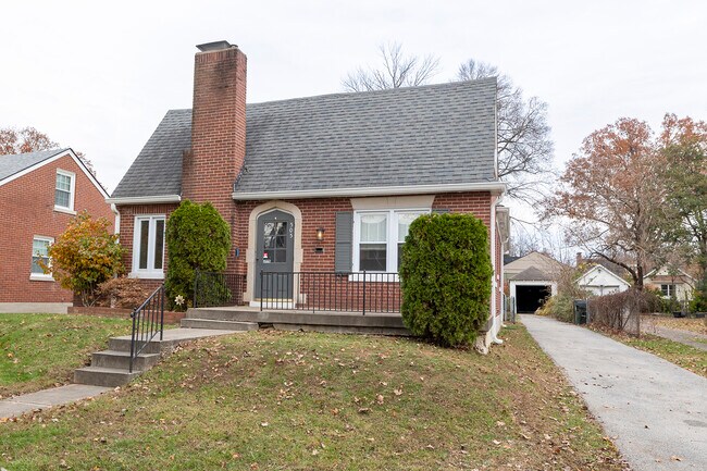 Building Photo - 505 Oxford Pl