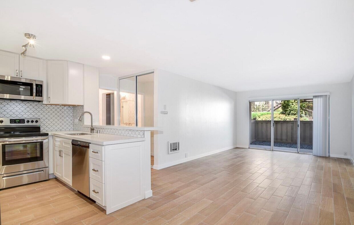 Foto principal - 4600 Lamont St