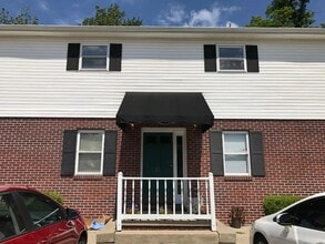 Building Photo - 14 Werner Dr
