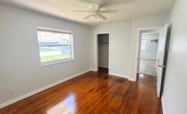 Foto del edificio - 730 N 5th St