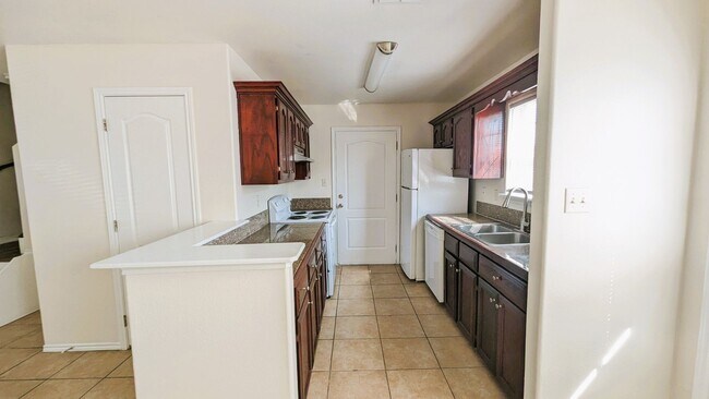 Foto del edificio - 813 W Arroyo Park Ln